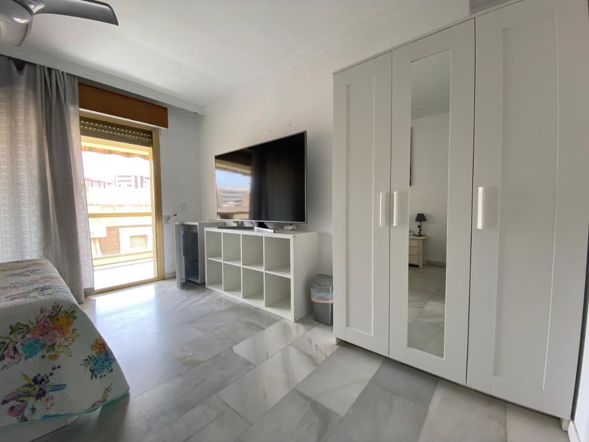 Malaga Centro Habitaciones Privada En Apartamento Compartidos Buitenkant foto