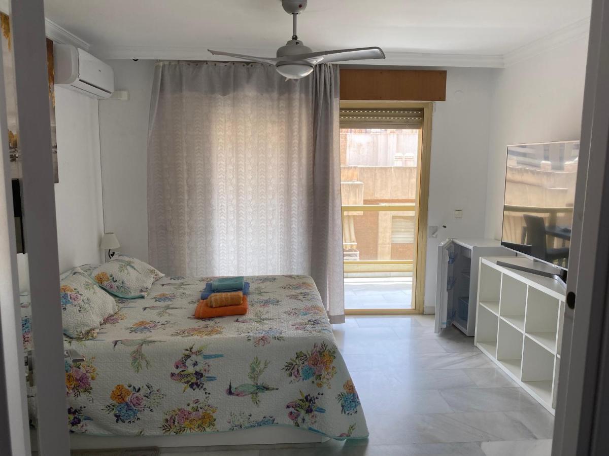 Malaga Centro Habitaciones Privada En Apartamento Compartidos Buitenkant foto