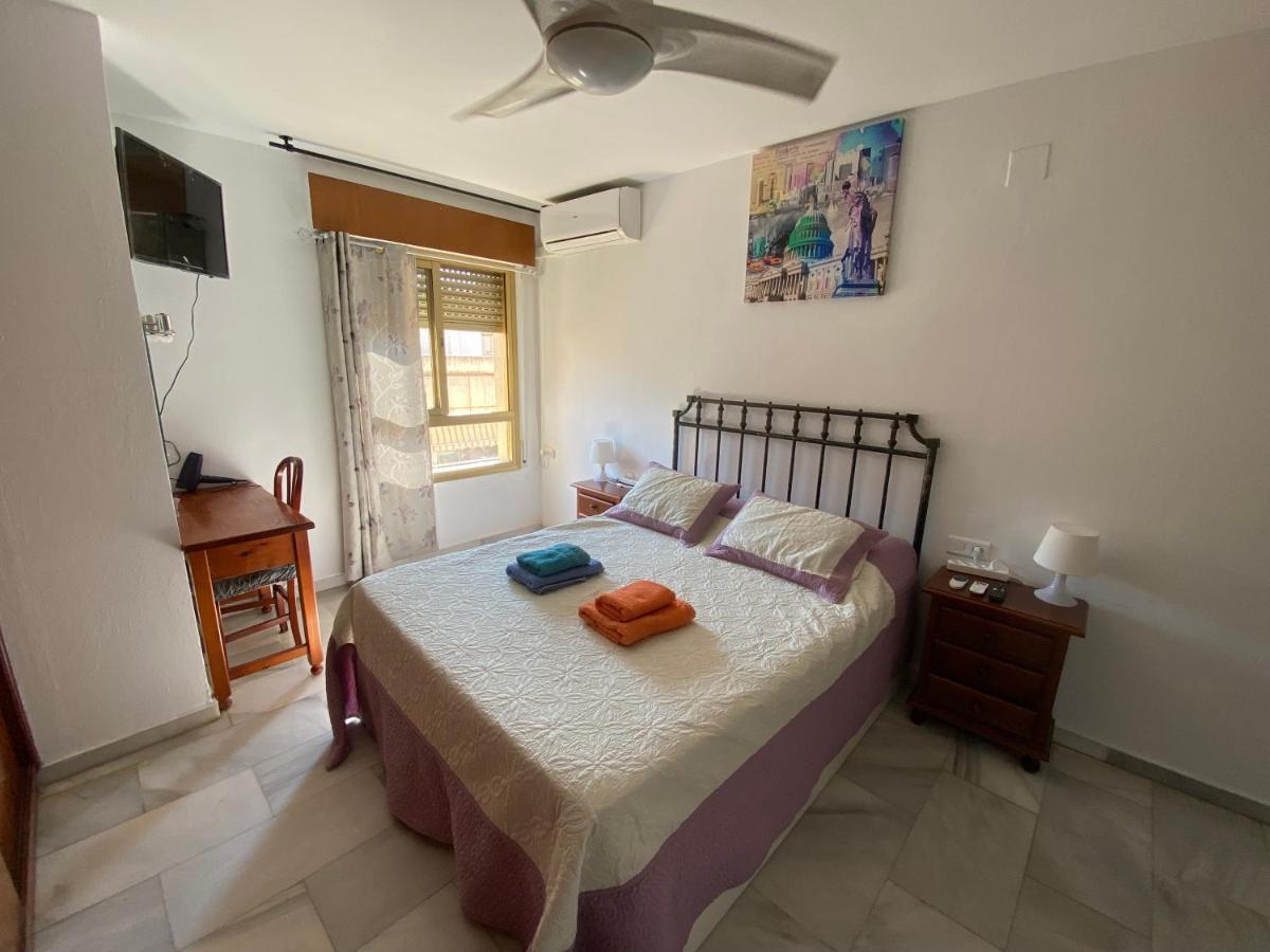 Malaga Centro Habitaciones Privada En Apartamento Compartidos Buitenkant foto